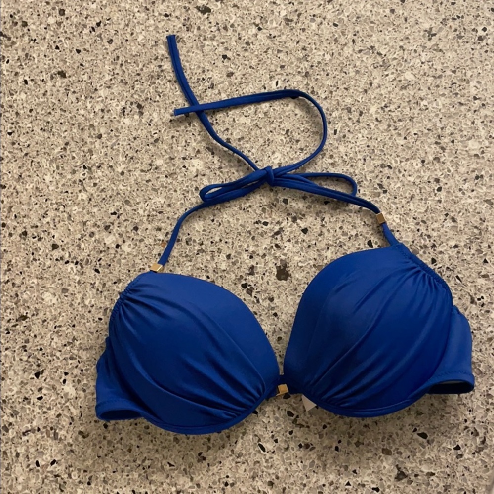 Victoria’s Secret Bikini Top